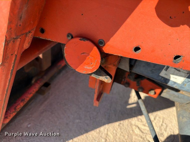 image for item DV8628 Kubota L3010 MFWD tractor