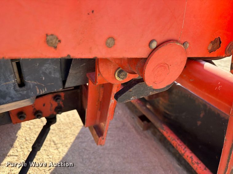image for item DV8628 Kubota L3010 MFWD tractor