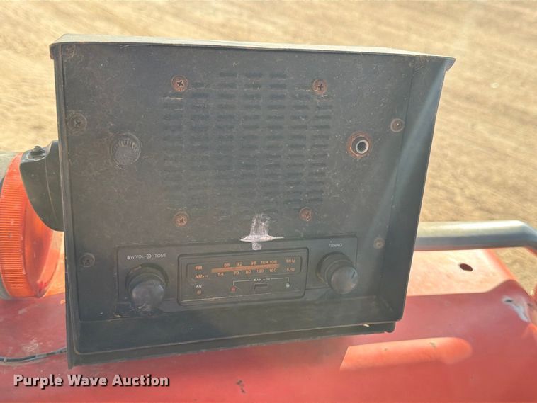 image for item DV8628 Kubota L3010 MFWD tractor