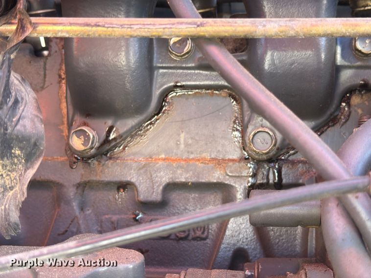 image for item DV8628 Kubota L3010 MFWD tractor