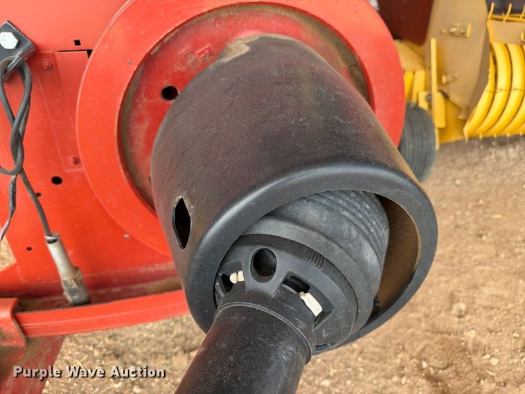 image for item DV8643 2013 Hew holland BC5070 small square baler