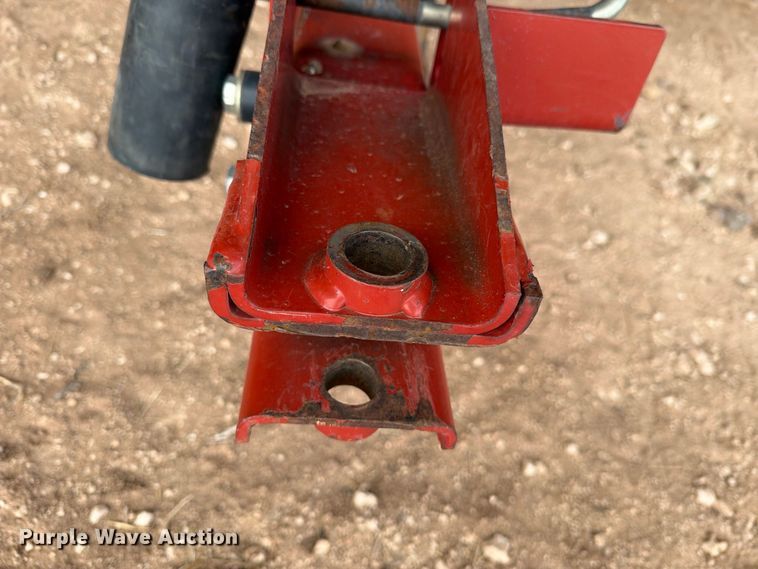 image for item DV8644 New holland BC5070 small square baler