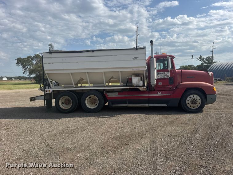 image for item DY3229 1990 Freightliner FLD120 fertilizer delivery truck