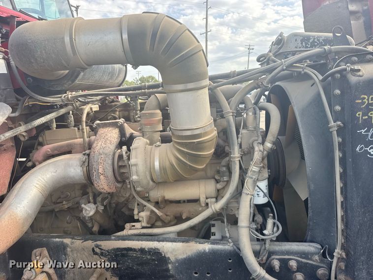 image for item DY3229 1990 Freightliner FLD120 fertilizer delivery truck