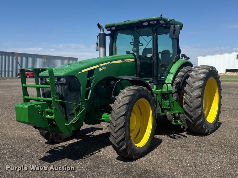2010 John Deere 8270R MFWD tractor