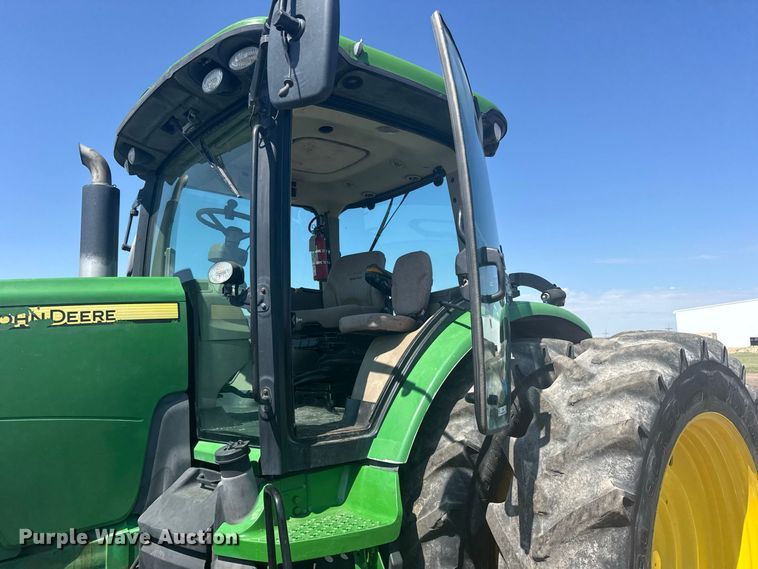 image for item DY3267 2010 John Deere 8270R MFWD tractor