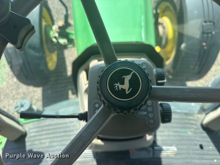 image for item DY3267 2010 John Deere 8270R MFWD tractor