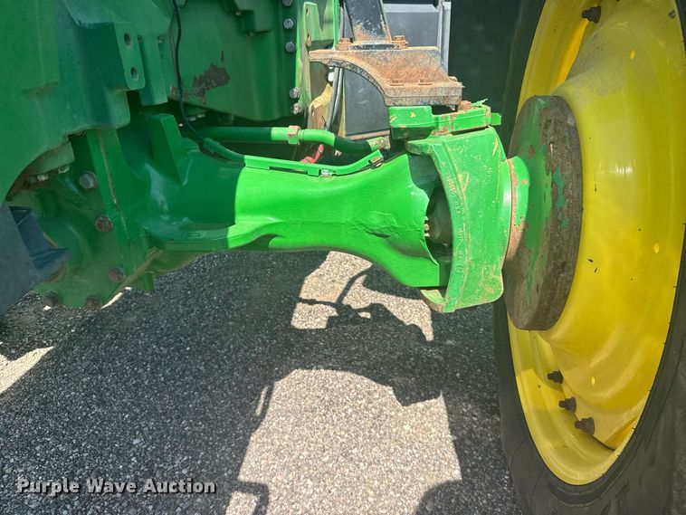 image for item DY3267 2010 John Deere 8270R MFWD tractor