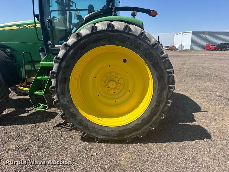 image for item DY3267 2010 John Deere 8270R MFWD tractor