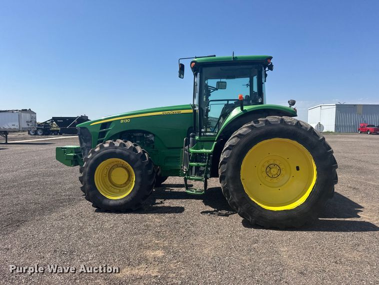 image for item DY3268 2007 John Deere 8130 MFWD tractor