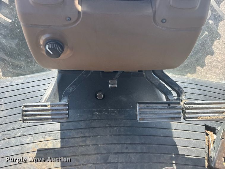 image for item DY3268 2007 John Deere 8130 MFWD tractor