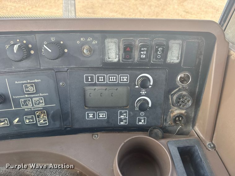 image for item DY3268 2007 John Deere 8130 MFWD tractor