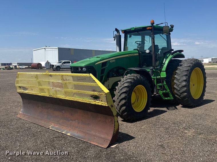 John Deere 8330 MFWD tractor