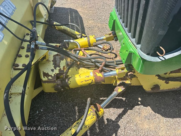 image for item DY3273 John Deere 8330 MFWD tractor