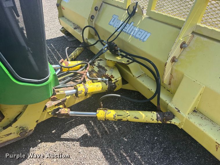 image for item DY3273 John Deere 8330 MFWD tractor