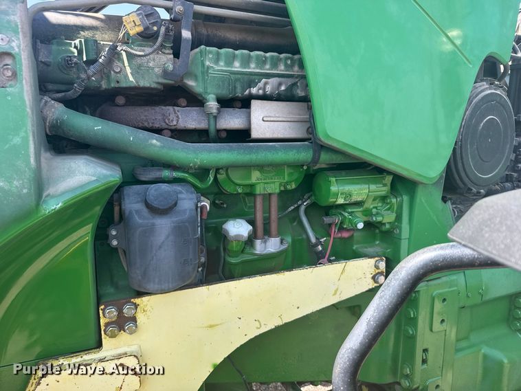 image for item DY3273 John Deere 8330 MFWD tractor