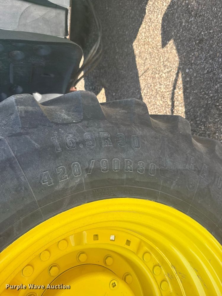 image for item DY3273 John Deere 8330 MFWD tractor