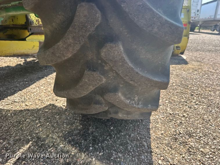 image for item DY3273 John Deere 8330 MFWD tractor