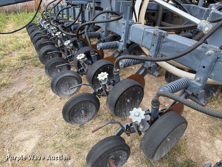 image for item DY3424 Flexi-Coil 8000 air seeder