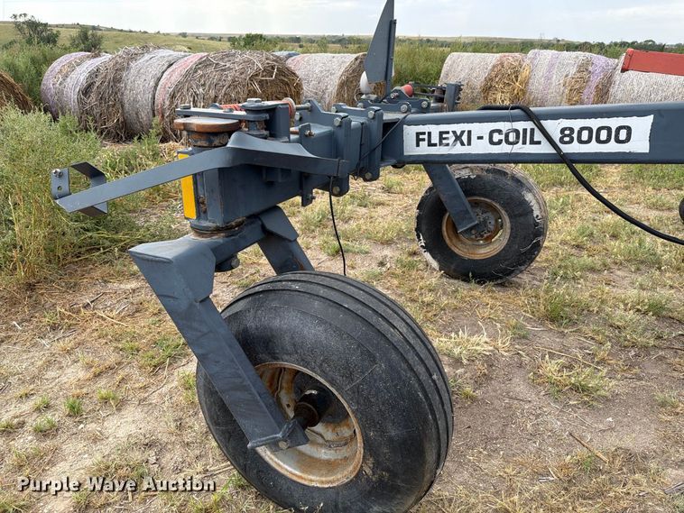 image for item DY3424 Flexi-Coil 8000 air seeder