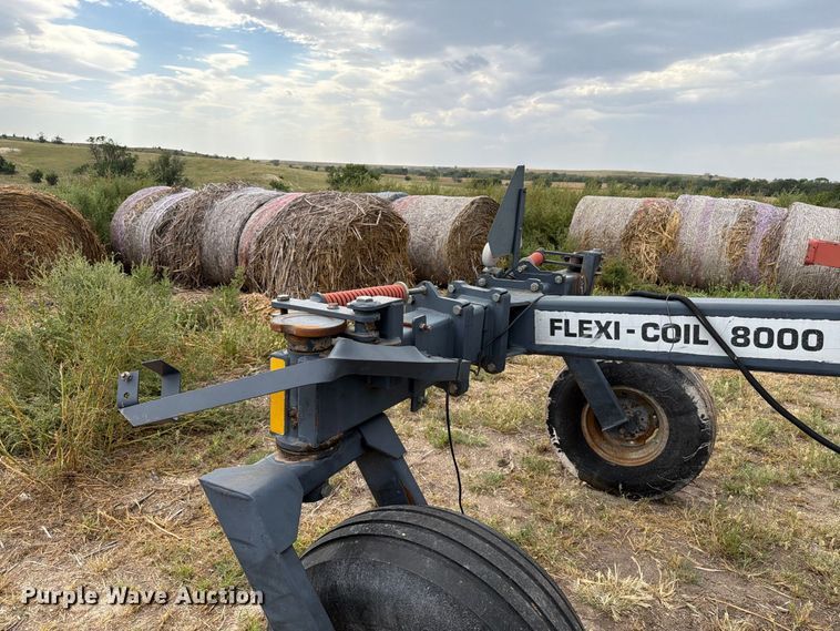 image for item DY3424 Flexi-Coil 8000 air seeder