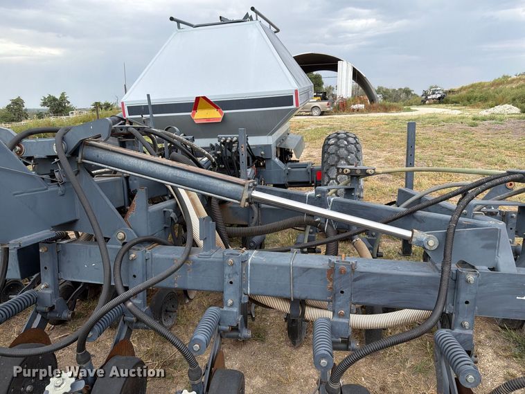 image for item DY3424 Flexi-Coil 8000 air seeder