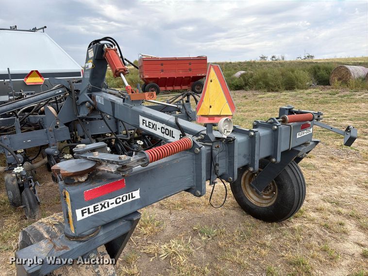 image for item DY3424 Flexi-Coil 8000 air seeder