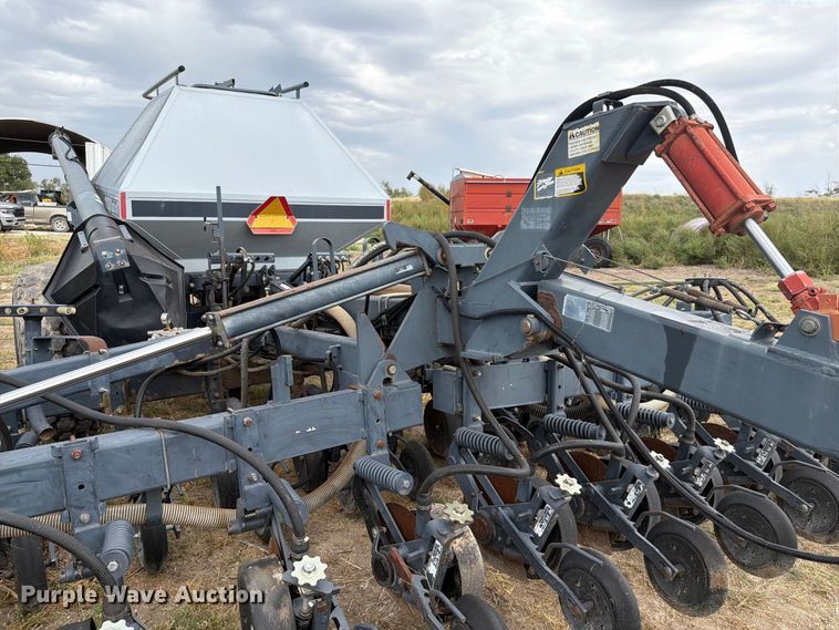 image for item DY3424 Flexi-Coil 8000 air seeder