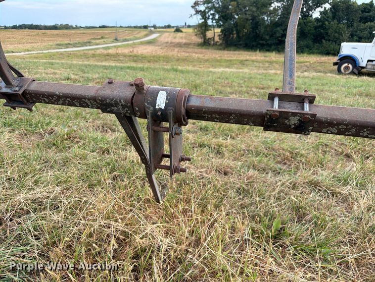 image for item DZ4757 Kelderman corn head reel