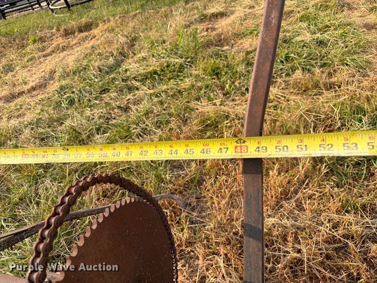 image for item DZ4757 Kelderman corn head reel