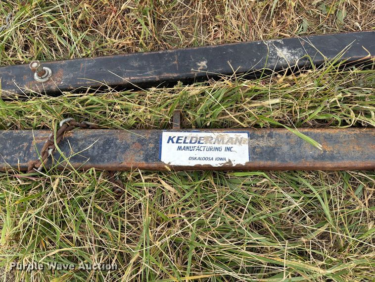 image for item DZ4757 Kelderman corn head reel