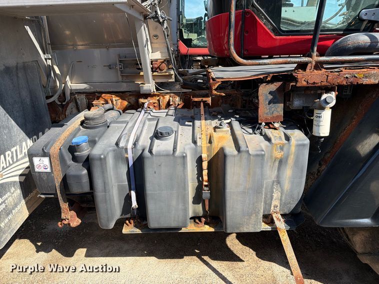 image for item DZ4845 2015 Case IH Titan 4030 applicator