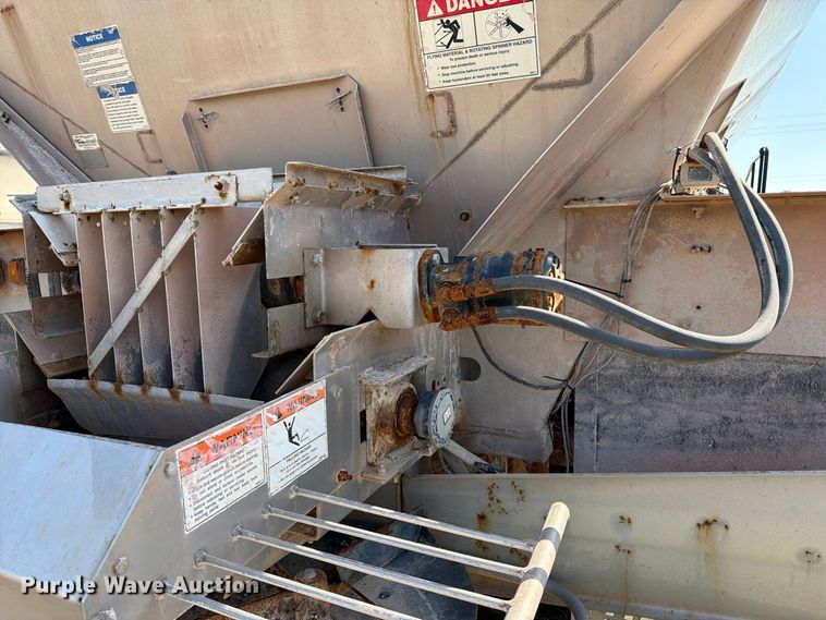 image for item DZ4845 2015 Case IH Titan 4030 applicator