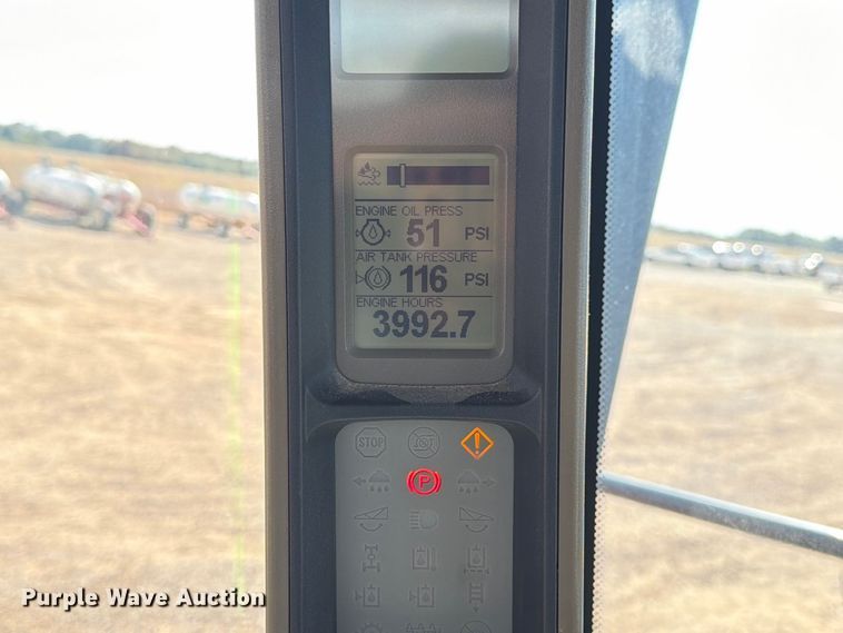 image for item DZ4845 2015 Case IH Titan 4030 applicator