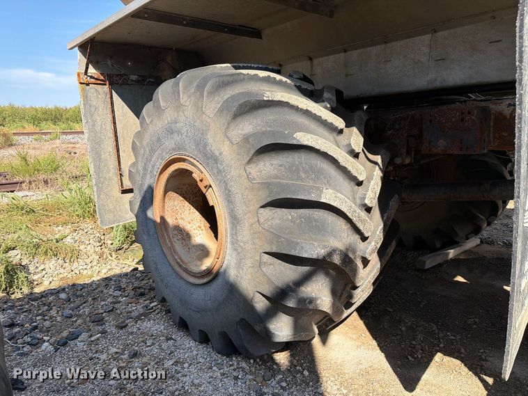 image for item DZ4845 2015 Case IH Titan 4030 applicator