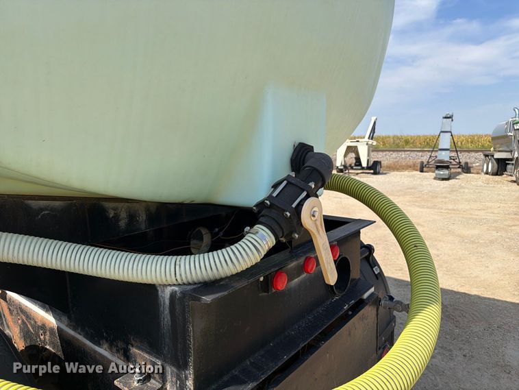 image for item DZ4847 1984 International Harvester Transtar 4300 liquid fertilizer truck