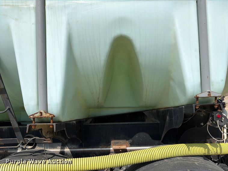 image for item DZ4847 1984 International Harvester Transtar 4300 liquid fertilizer truck