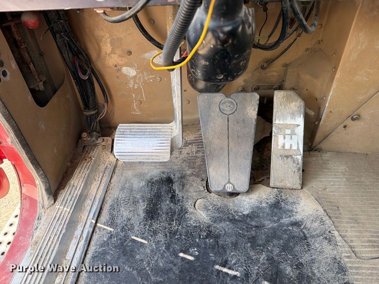 image for item DZ4847 1984 International Harvester Transtar 4300 liquid fertilizer truck