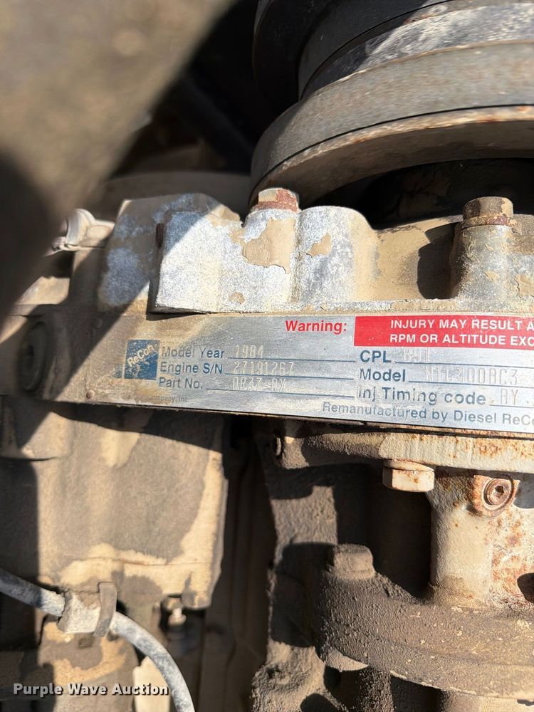 image for item DZ4847 1984 International Harvester Transtar 4300 liquid fertilizer truck