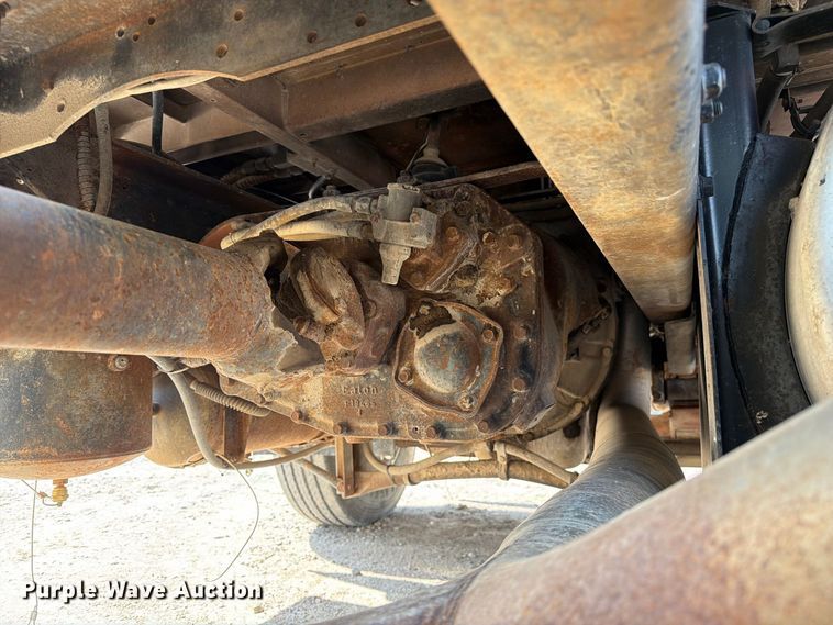image for item DZ4847 1984 International Harvester Transtar 4300 liquid fertilizer truck