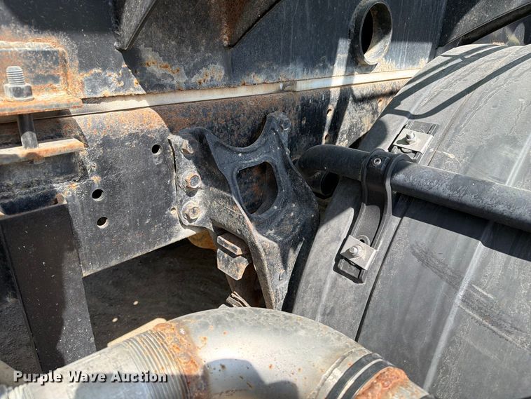 image for item DZ4847 1984 International Harvester Transtar 4300 liquid fertilizer truck