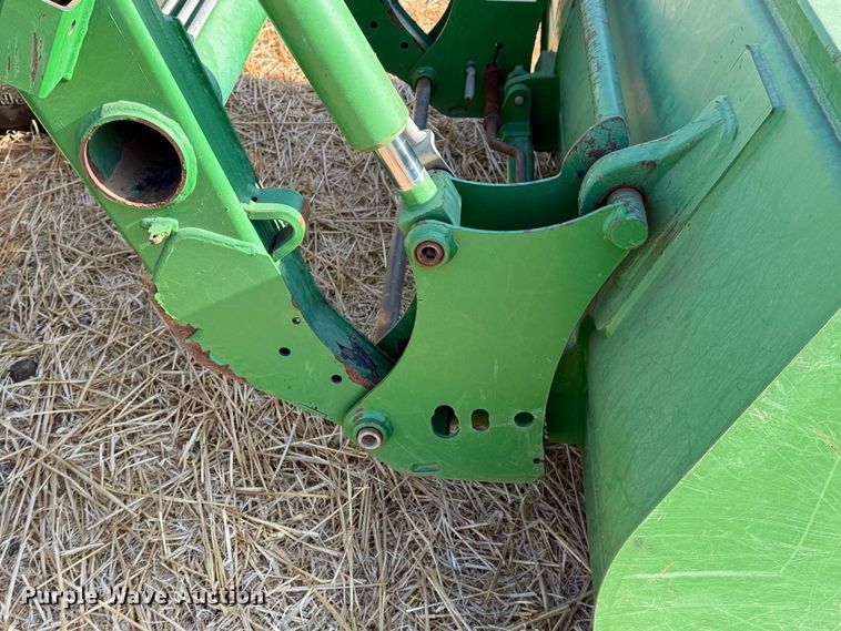 image for item EA0036 2012 John Deere 5085M MFWD tractor