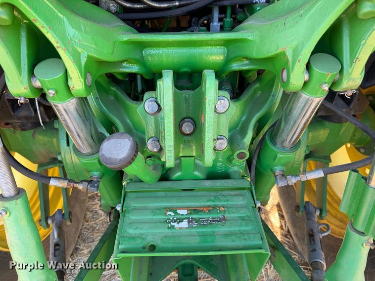 image for item EA0036 2012 John Deere 5085M MFWD tractor
