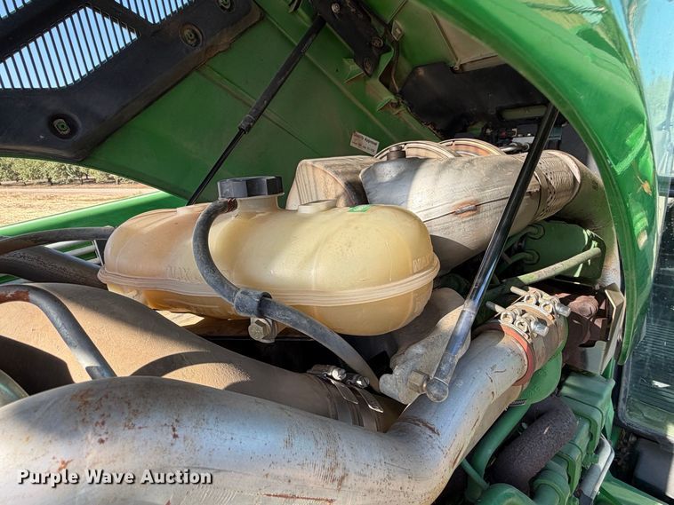 image for item EA0036 2012 John Deere 5085M MFWD tractor