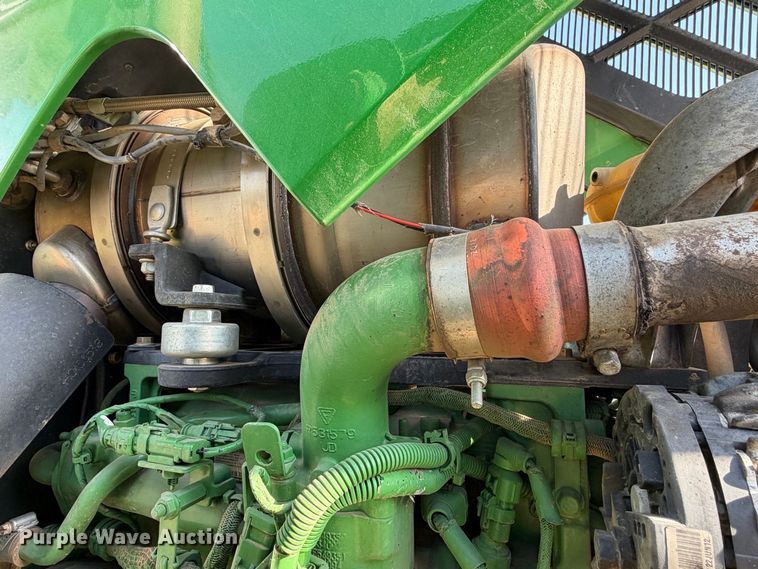 image for item EA0036 2012 John Deere 5085M MFWD tractor
