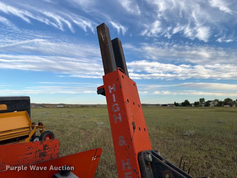 image for item EA0476 Wheatheart High & Heavy Hitter post driver
