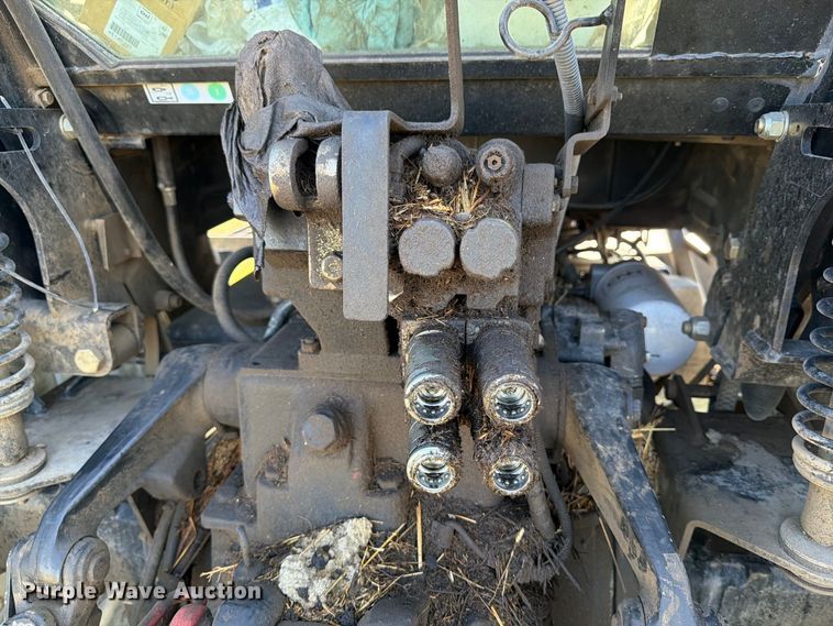 image for item EA0477 2002 New Holland TM130 MFWD tractor