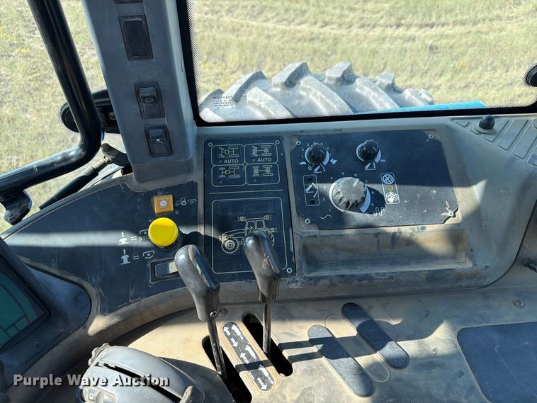 image for item EA0477 2002 New Holland TM130 MFWD tractor