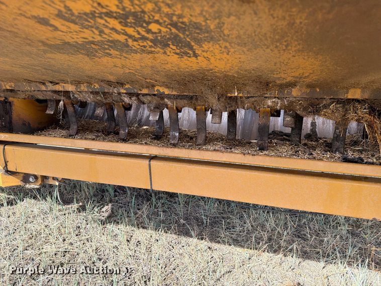 image for item EA0478 Duratech Haybuster 2100 bale processor