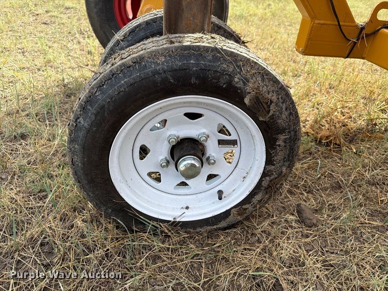 image for item EA0478 Duratech Haybuster 2100 bale processor